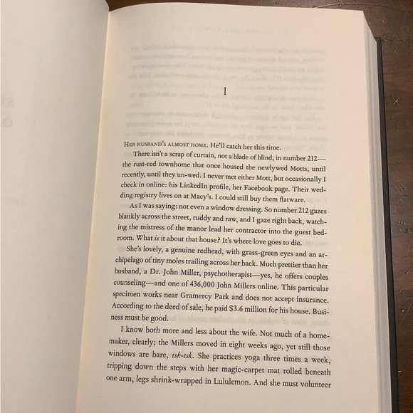 The Woman in the Window - Picture 4 of 4